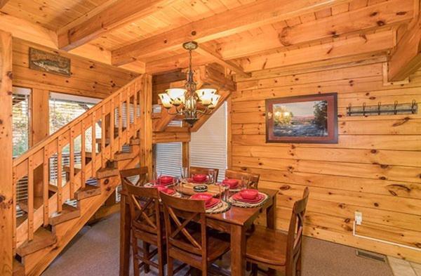 Smokey Max Cabin Pigeon Forge Ngoại thất bức ảnh